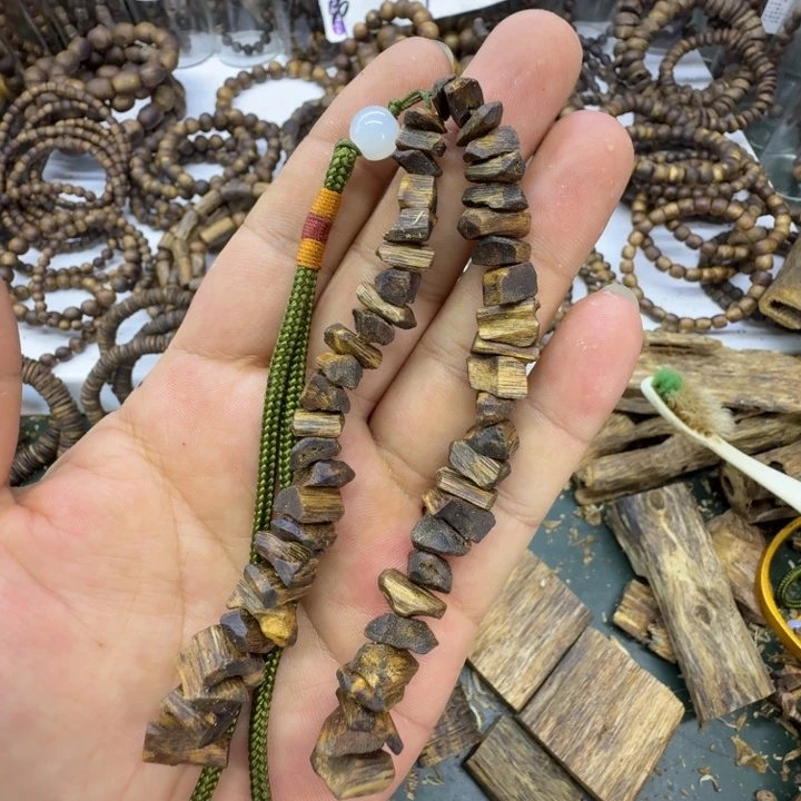 沉香碎屑沉香奇楠沉香原材料车挂12克