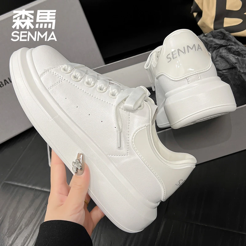森马麦昆小白鞋春夏时尚百搭学生休闲板鞋增高显瘦韩版情侣学院风