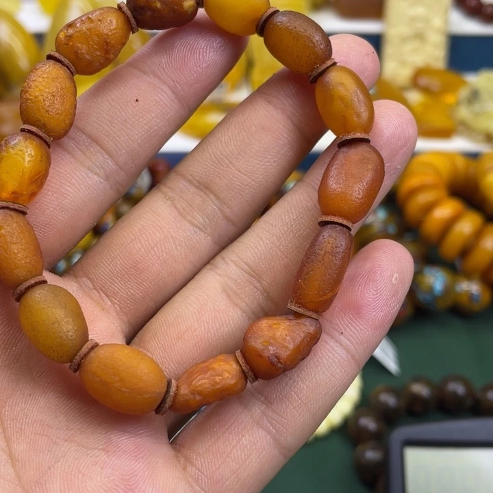 琥珀未镶嵌珠宝奇石