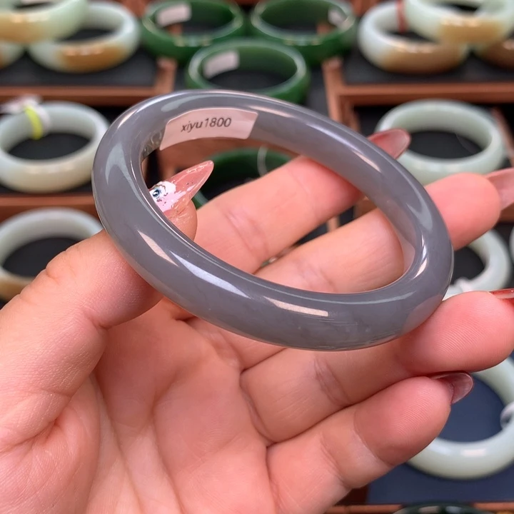 和田玉5859圈口未镶嵌