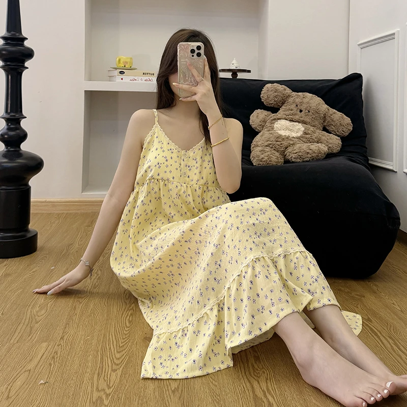 带胸垫睡裙女夏季吊带裙睡衣网红甜美碎花中长款宽松小香风家居服
