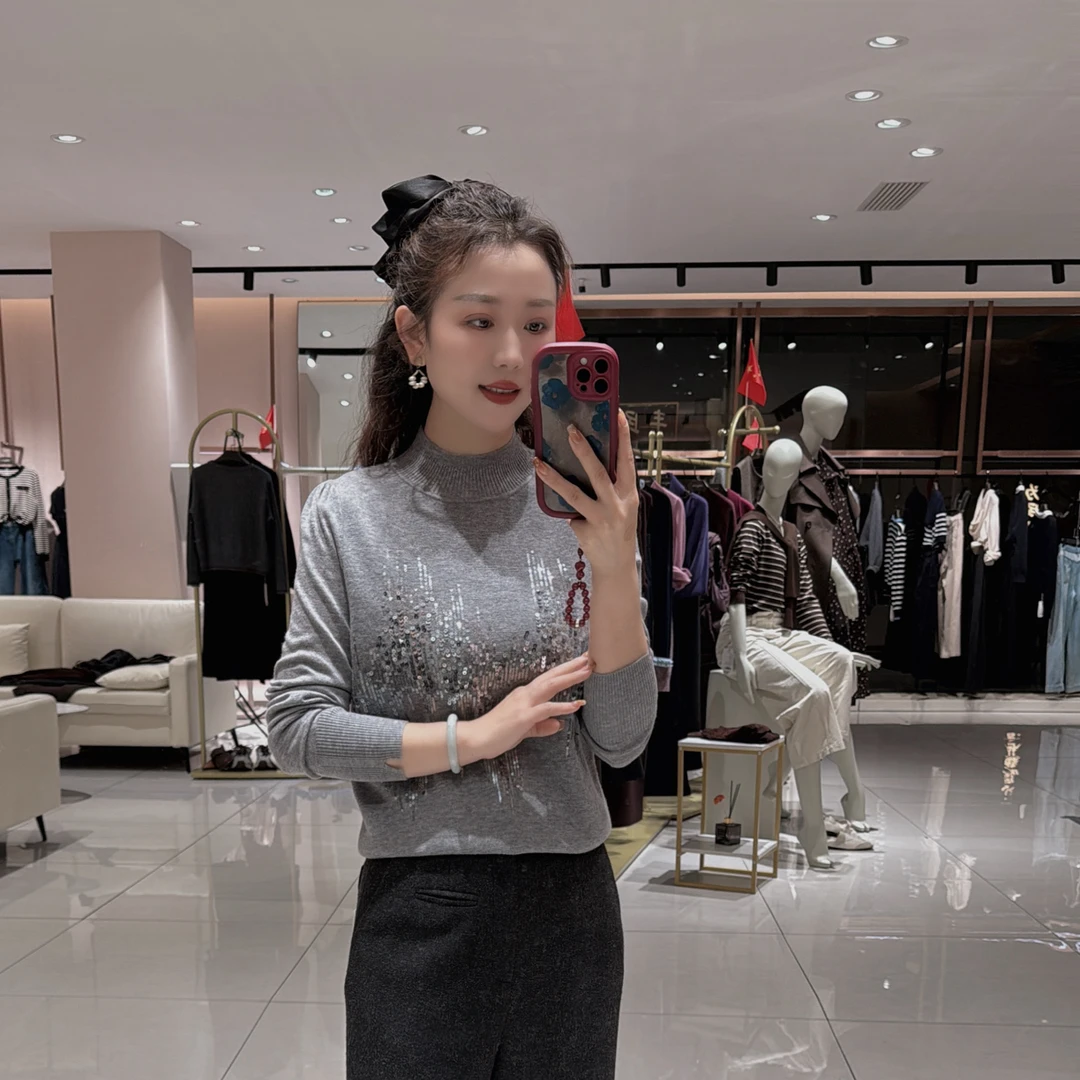 25475273【柚盐】休闲时尚显瘦针织衫