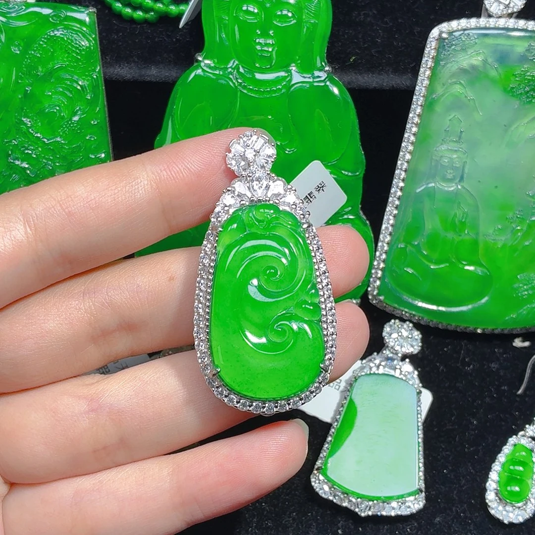 翡翠银S925镶嵌颈饰天然A货翡翠