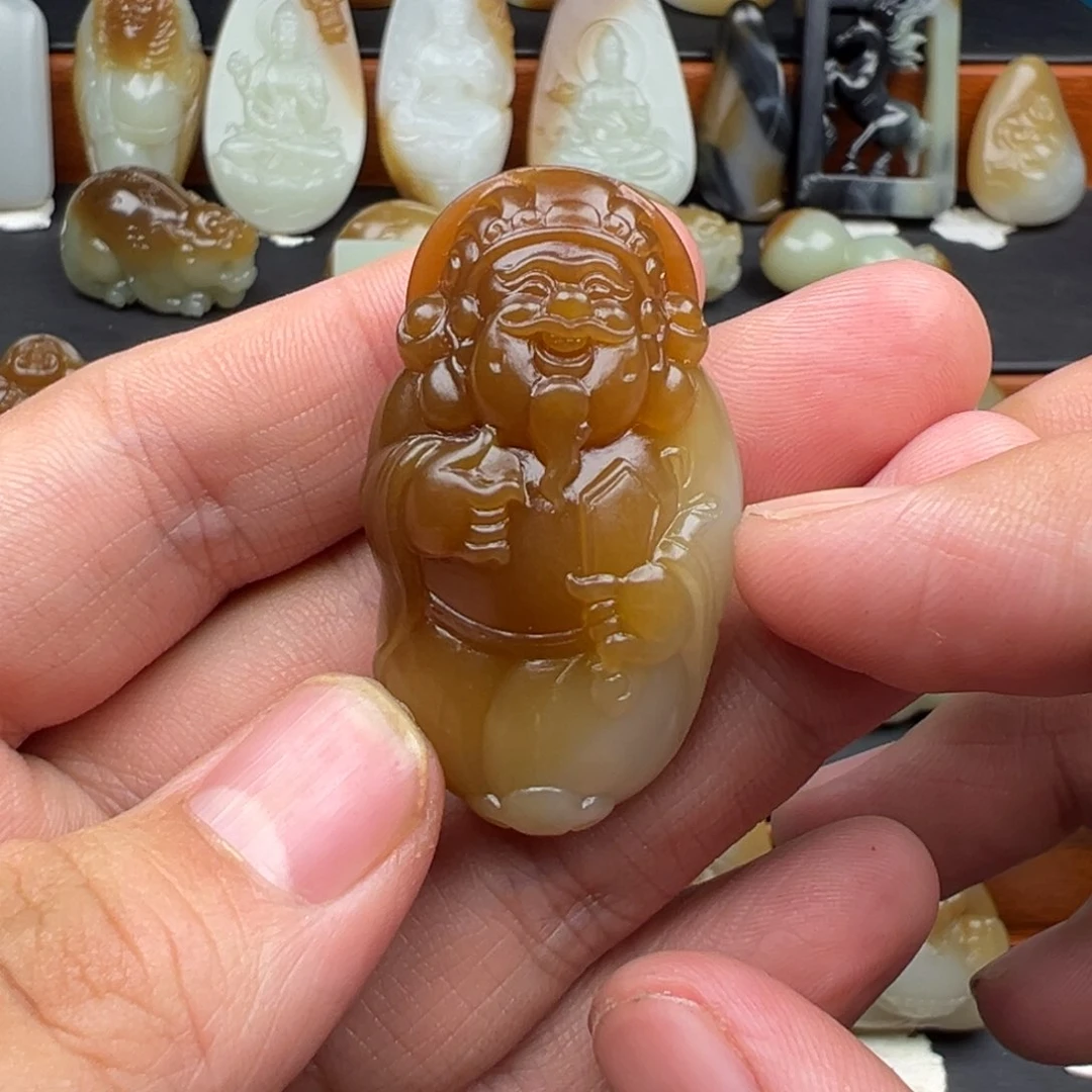 和田玉（糖玉）颈饰未镶嵌星**情