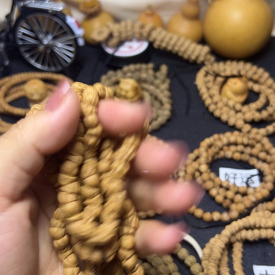 急***岁吊坠柏香籽/百香籽