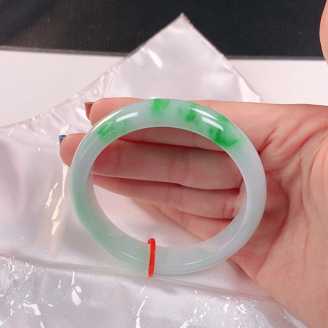 未镶嵌手镯翡翠151