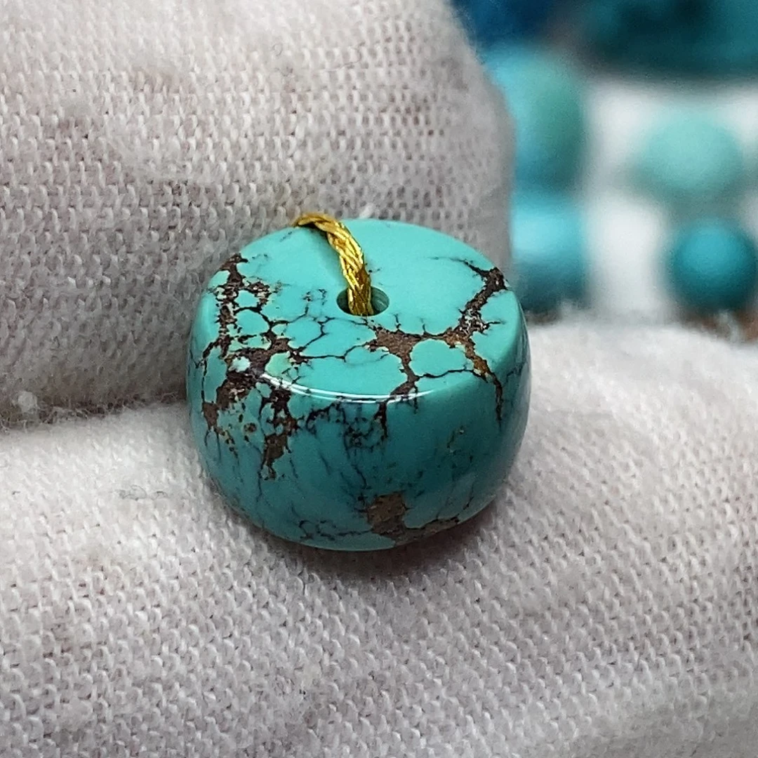 绿松石未镶嵌天然原矿 带武汉地大证书