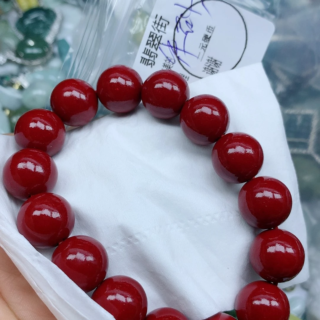 翡翠颈饰未镶嵌手串