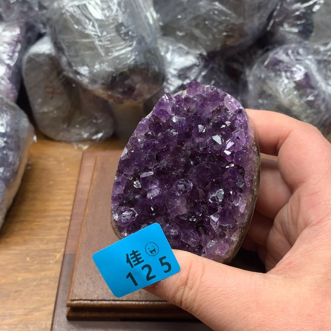 水晶大型摆件（非配饰）未镶嵌