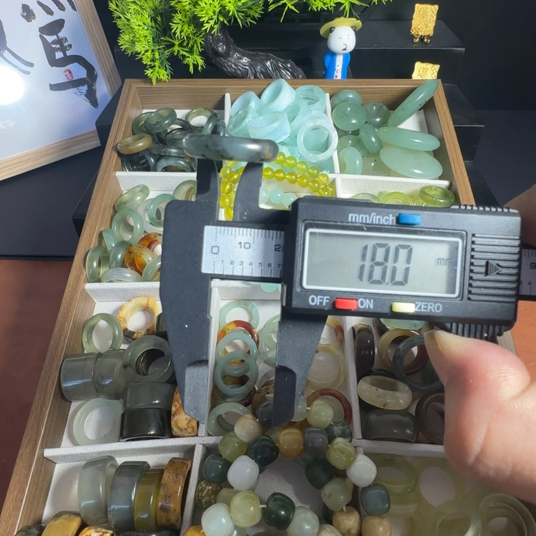 蛇纹石玉未镶嵌戒指19