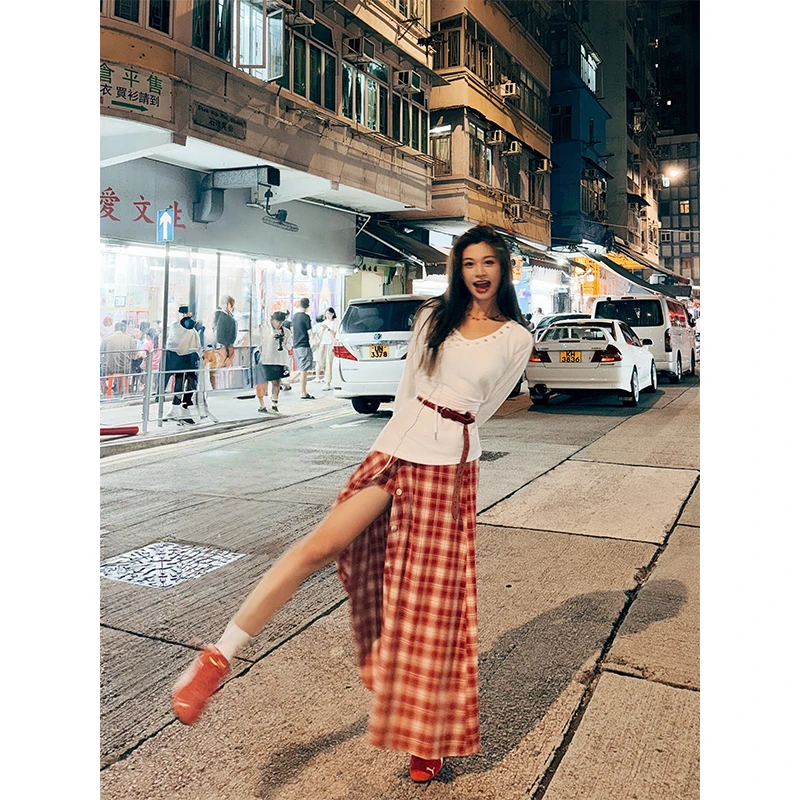 六指导 格间漫叙 复古开叉半身裙女秋遮肉显瘦设计感气质伞摆长裙