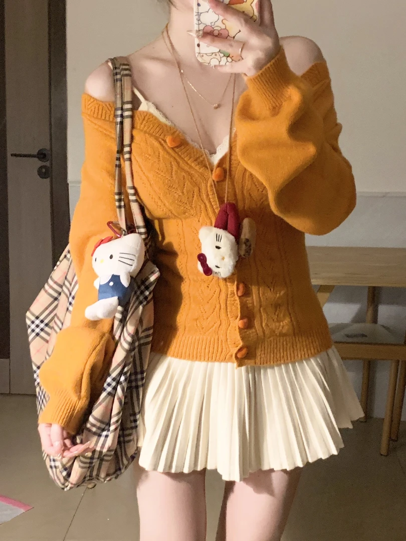 韩系多巴胺钩花镂空针织开衫女秋冬季别致宽松软糯多巴胺毛衣外套