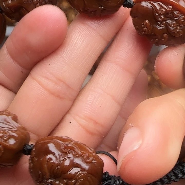 橄榄核吊坠清货的价格也