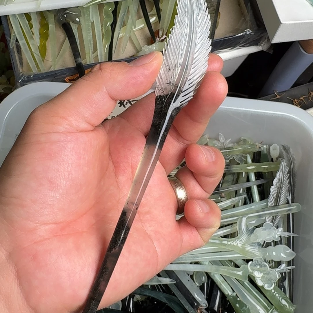 蛇纹石玉未镶嵌发饰