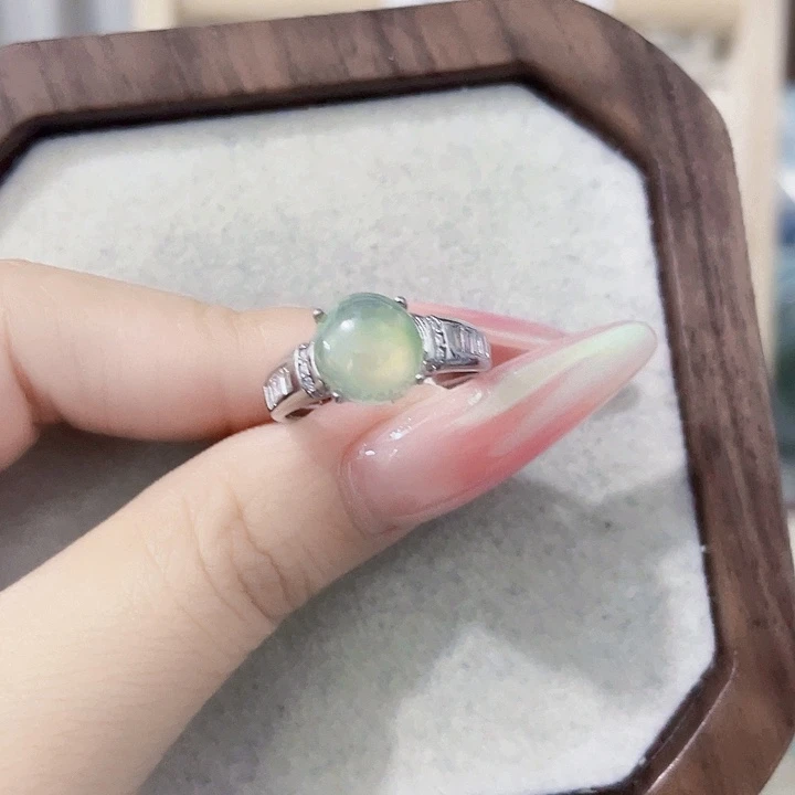 翡翠未镶嵌颈饰天然翡翠Ａ货