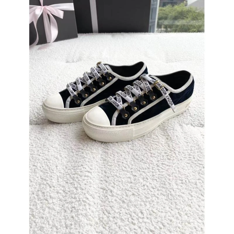 95新 DIOR/迪奥   gd029 鞋带标语黑白拼色板鞋 35码