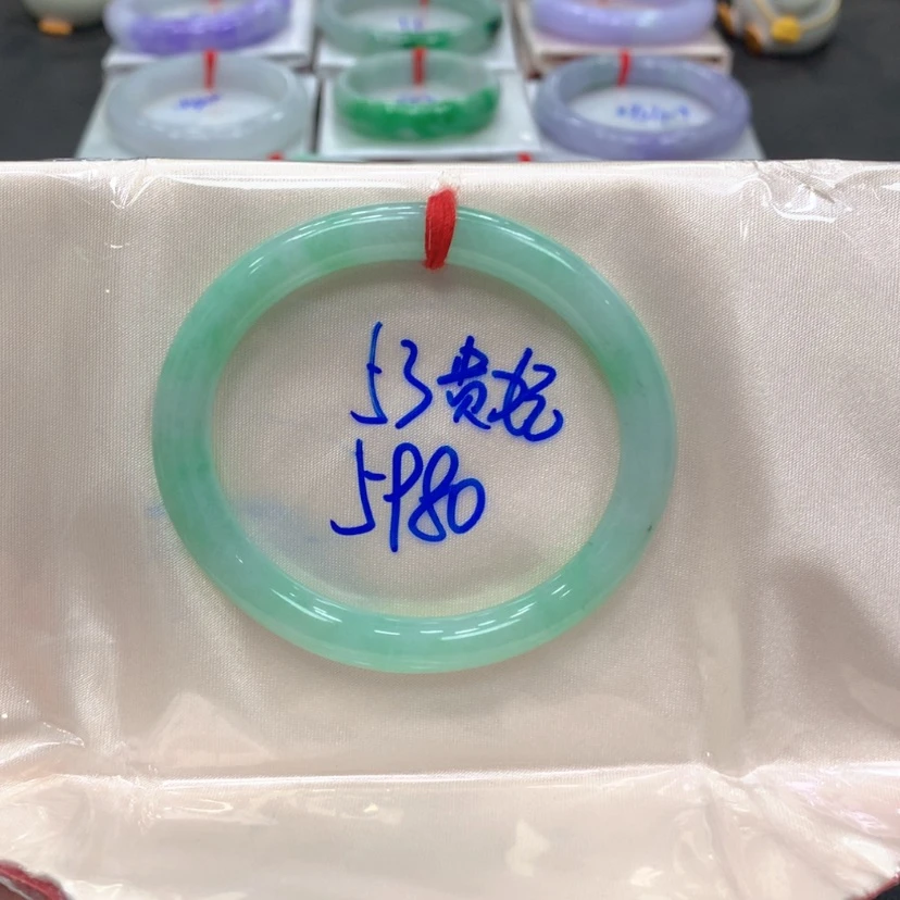 【闪购商品】翡翠手镯未镶嵌翡翠