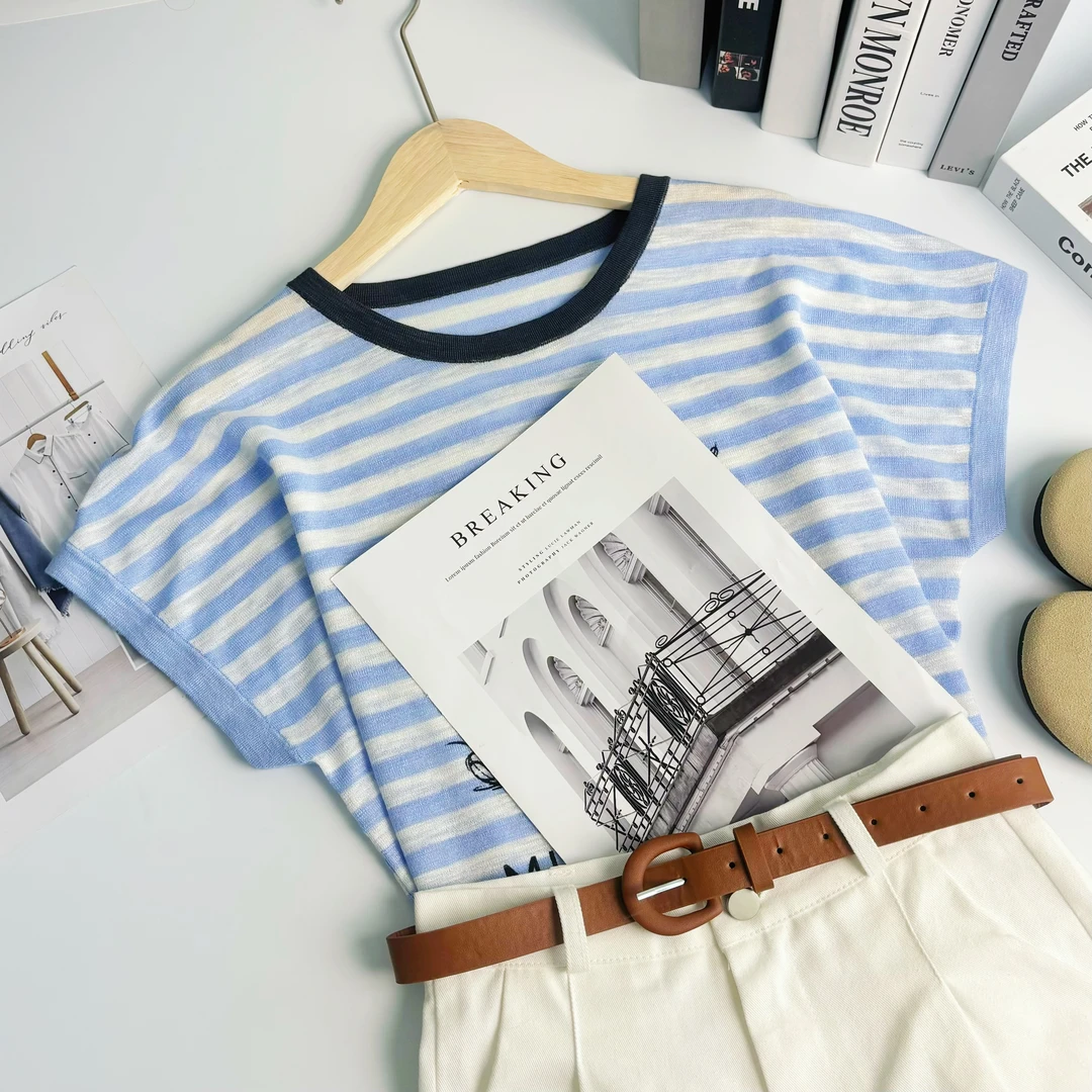 新新定制-撞色条纹图案字母款小飞袖宽松休闲薄针织短袖112320