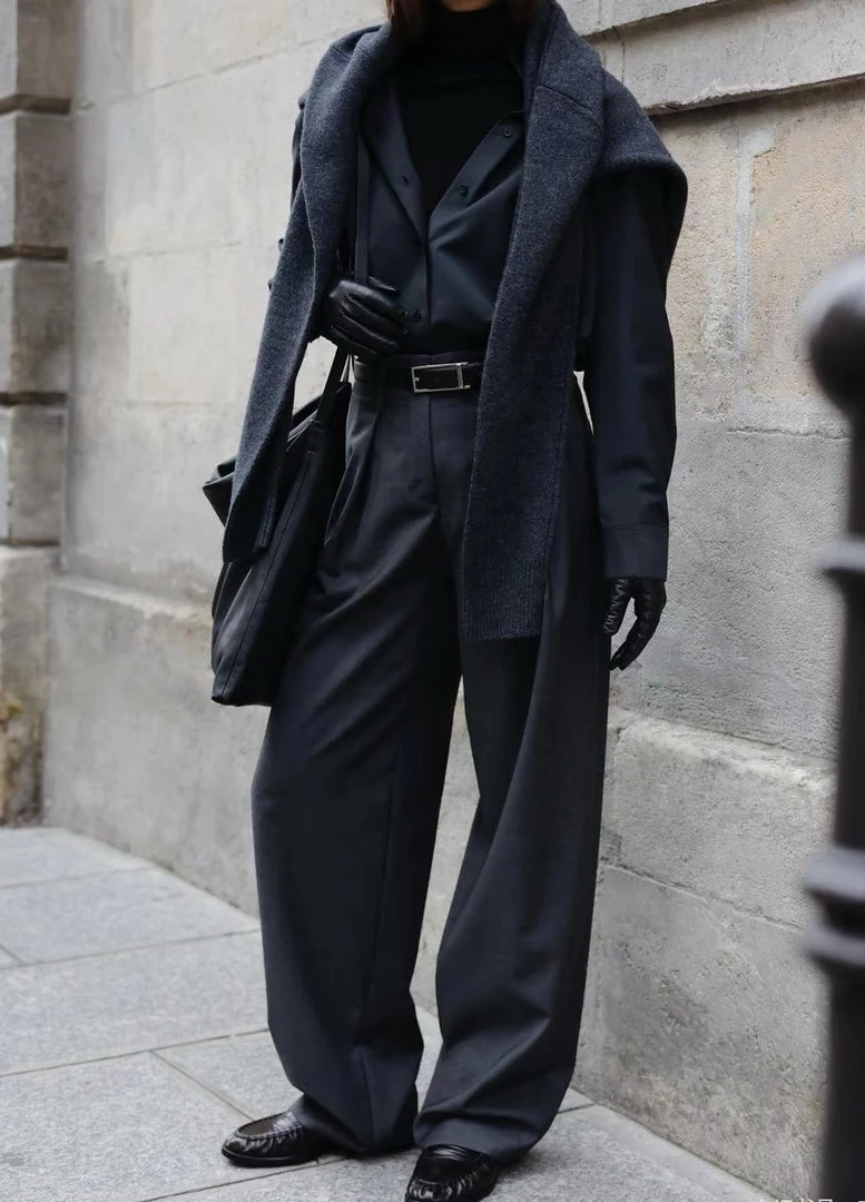 古津STUDIO孤品上衣链接