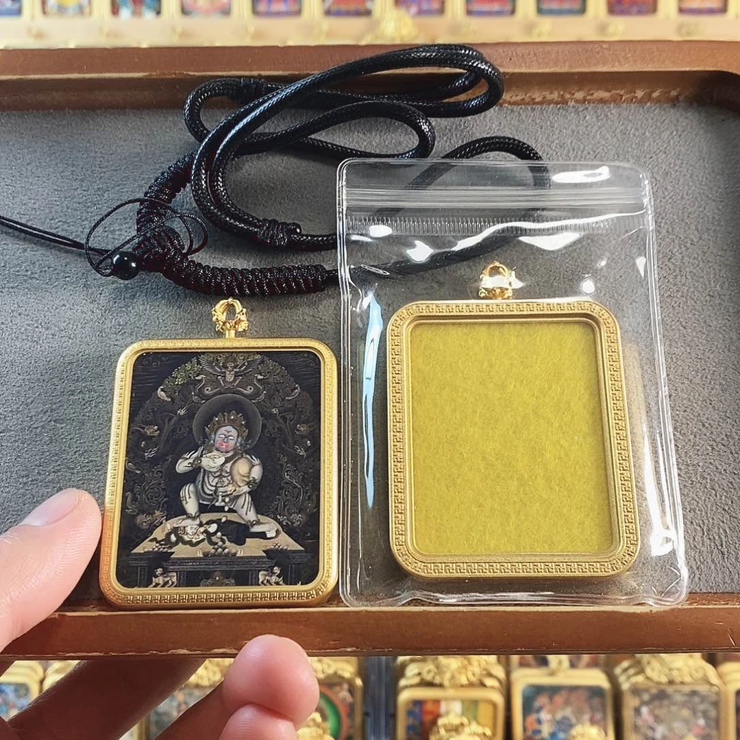 吊坠黑财神五条经文唐卡