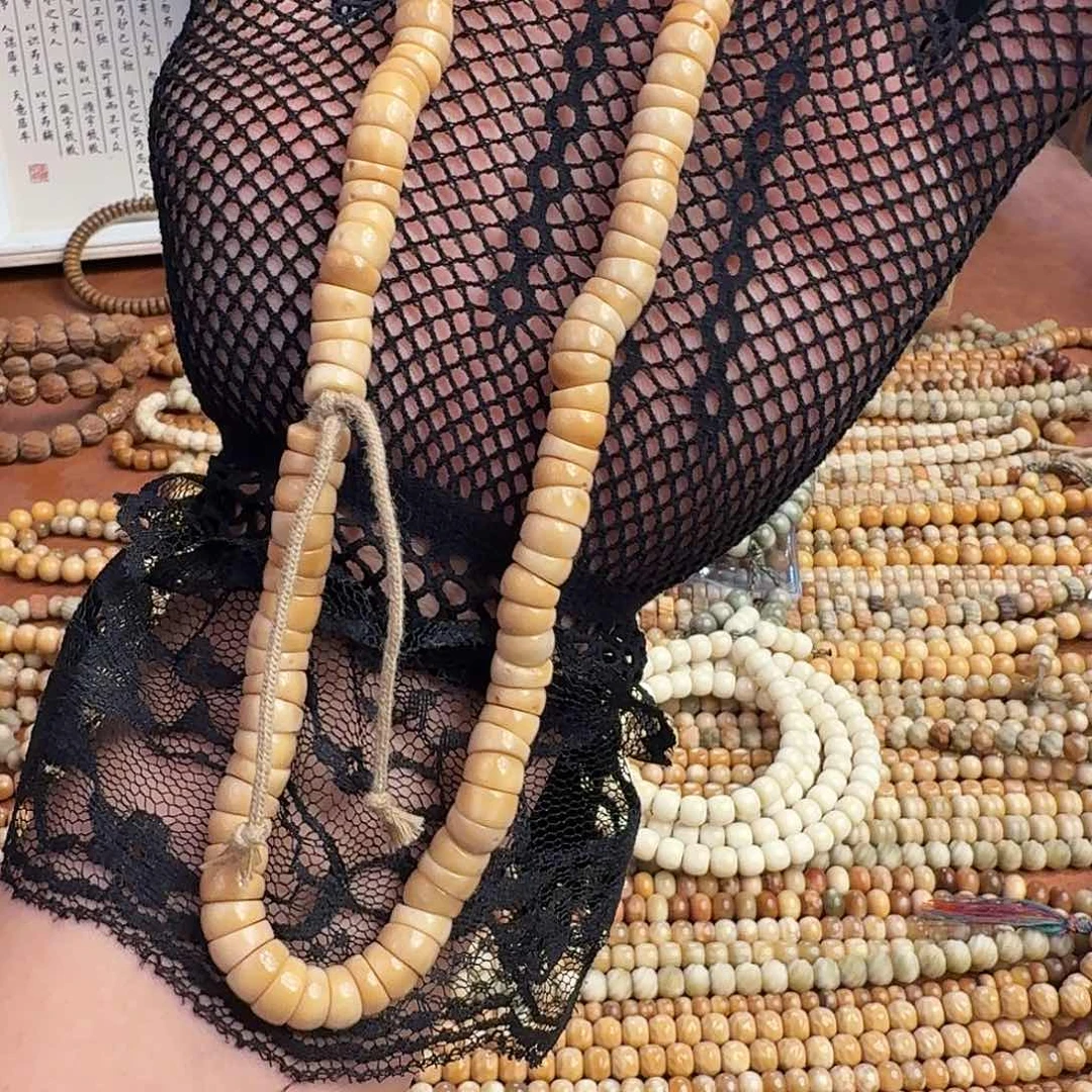 手串菩提根/象牙果龙脊菩提大肠（颗颗带月）