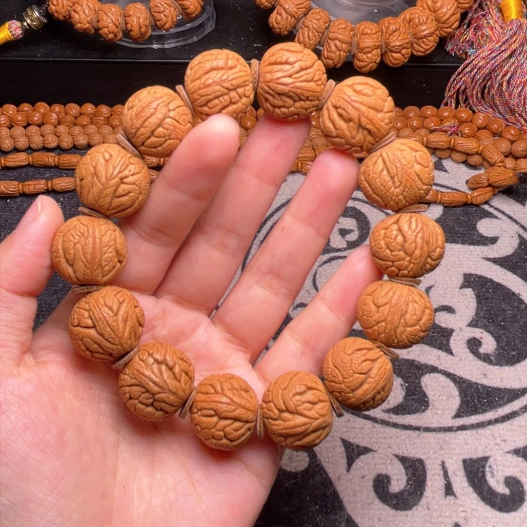 手串桃核龙纹龙珠20
