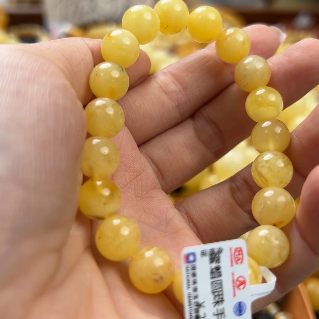 未镶嵌琥珀珠宝奇石