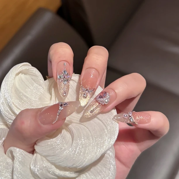 【打翻宝石盒】全手锆石一克拉气质猫眼显白 8070804 纯手工穿戴甲