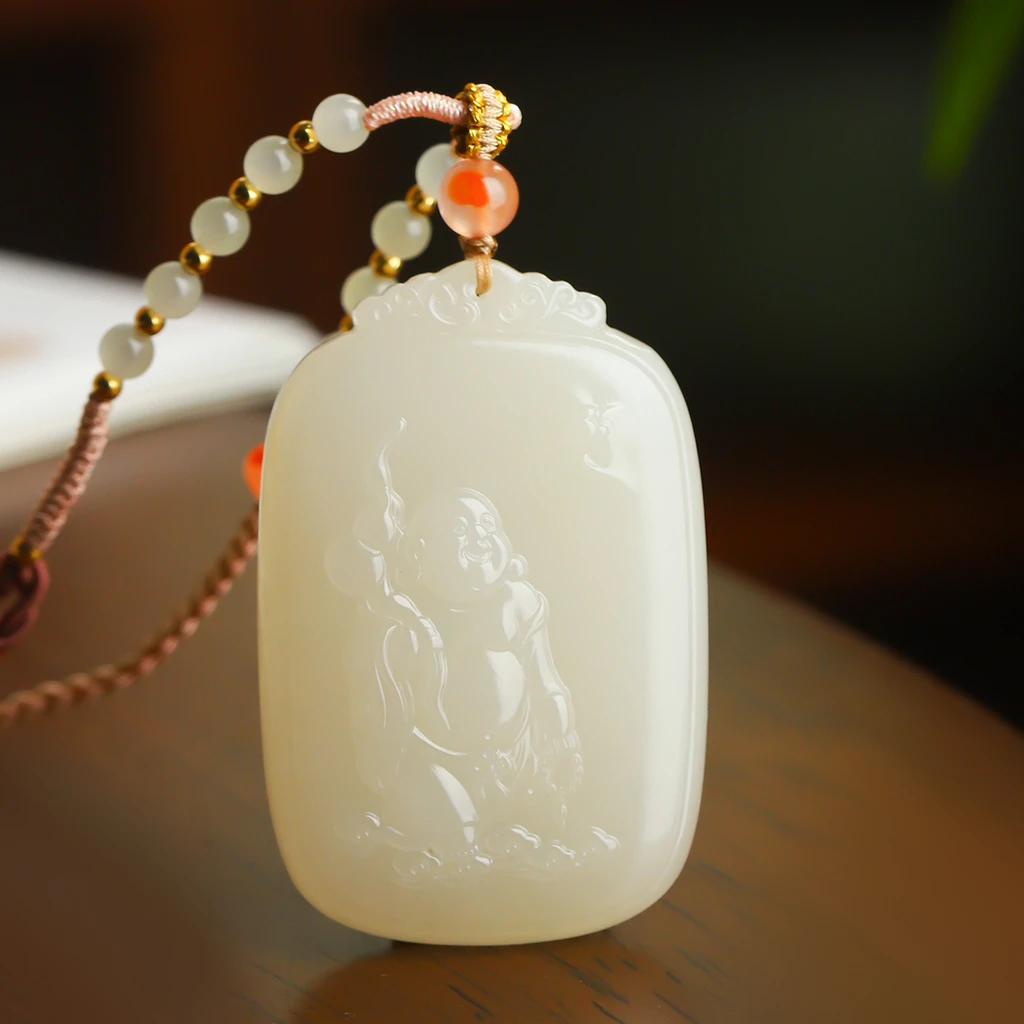 【孤品收藏】天然和田玉藕粉逍遥佛手工雕刻女款项链