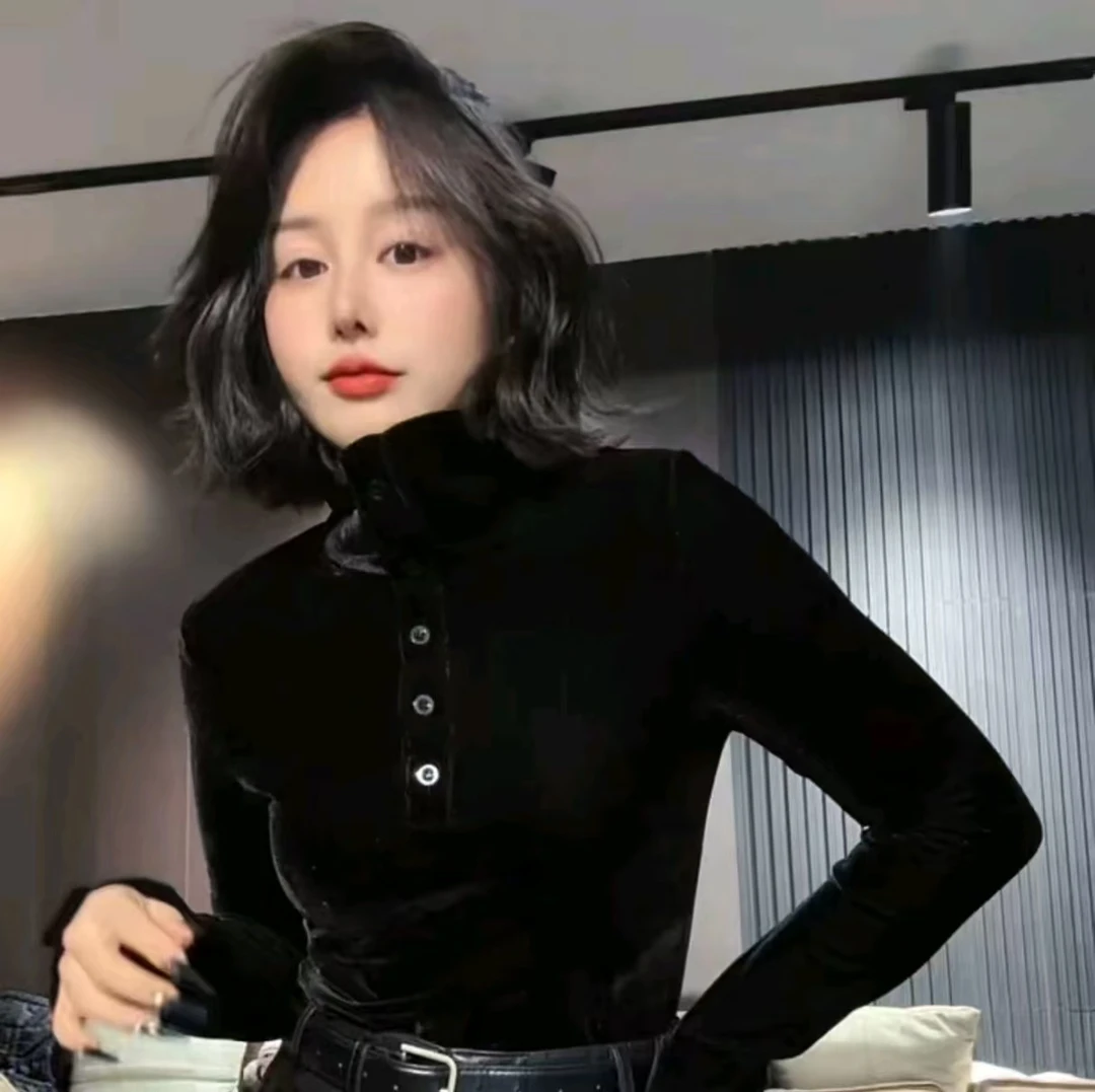 大码女装-3556纽扣法式修身型极丝绒简风长袖T恤洋气时尚百搭