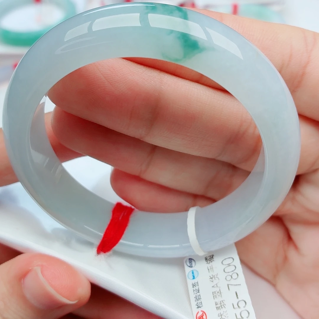 翡翠未镶嵌手镯天然翡翠手镯