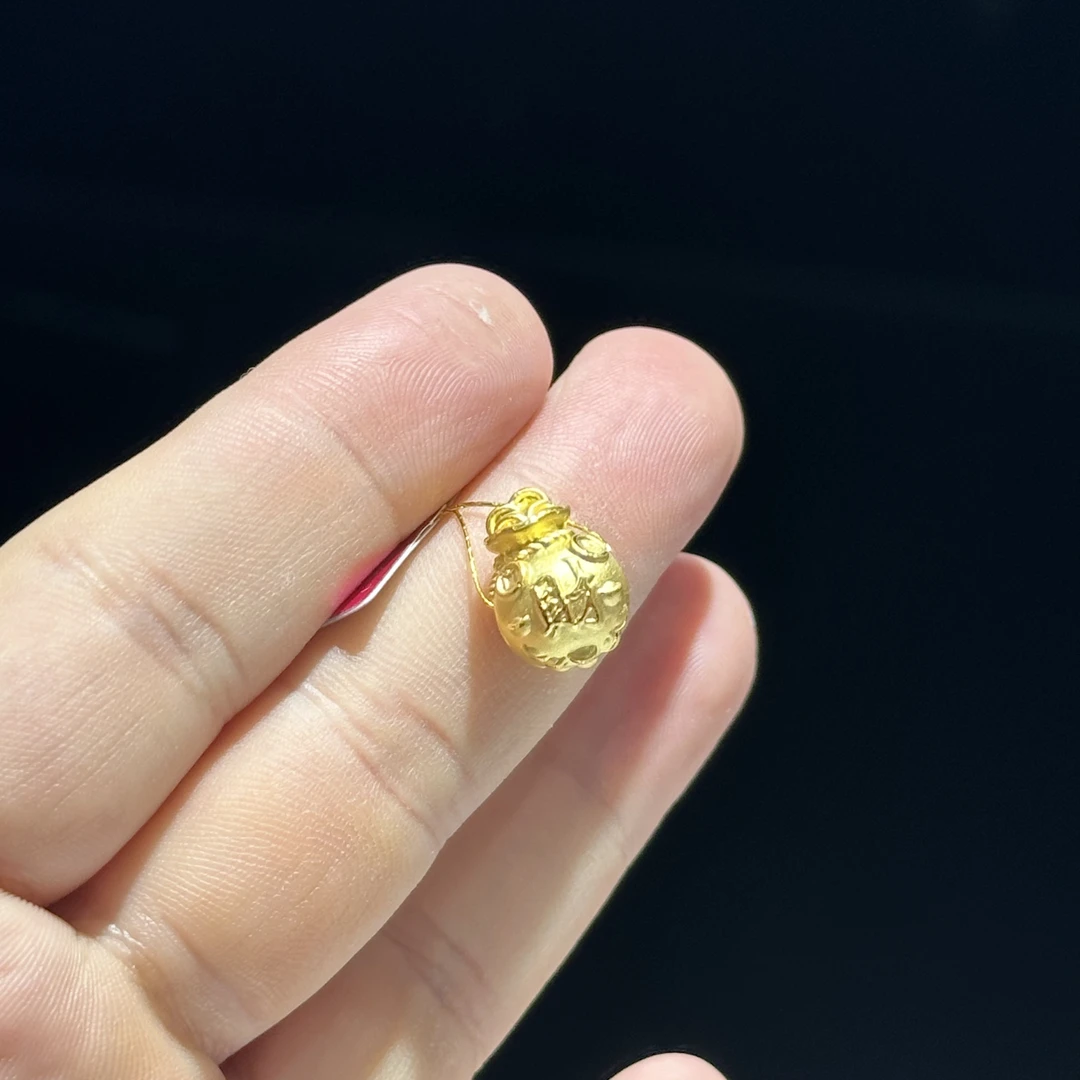 足金999 财字福袋入通孔 1.200