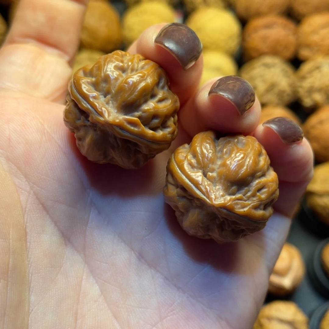 小***骨吊坠文玩核桃核桃