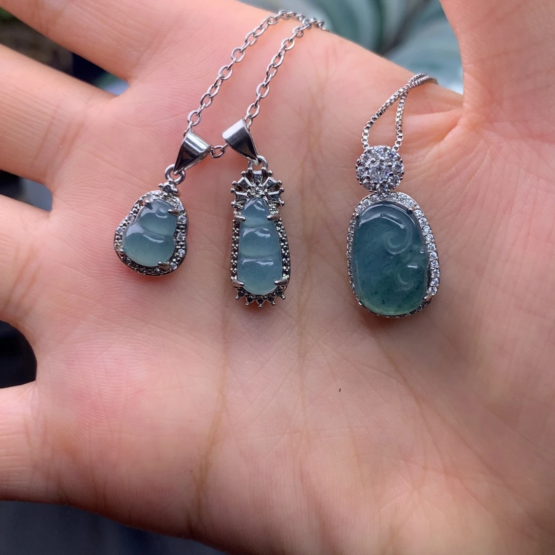 翡翠未镶嵌挂件多样性