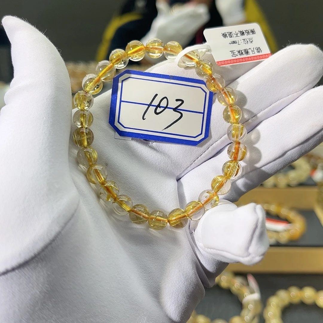 水晶手链未镶嵌晶莹剔透