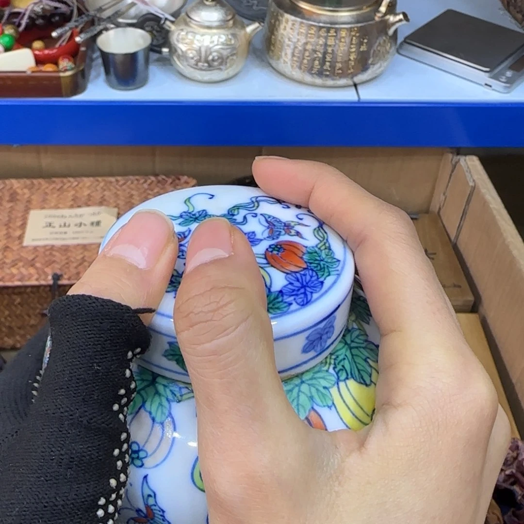 摆件哈哈哈哈哈杯子