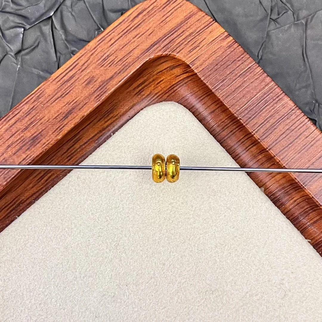 君潮黄金足金999珐琅彩跑环金色圆点隔珠一组两个DIY小圆圈DP1695