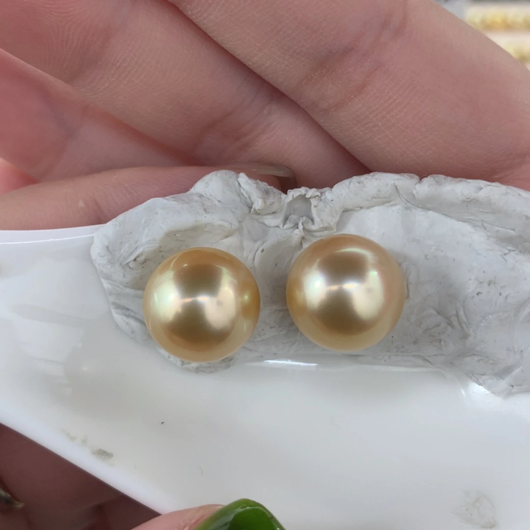 定制海水珍珠18K金镶嵌吊坠(不含链)金珠12-13素钉