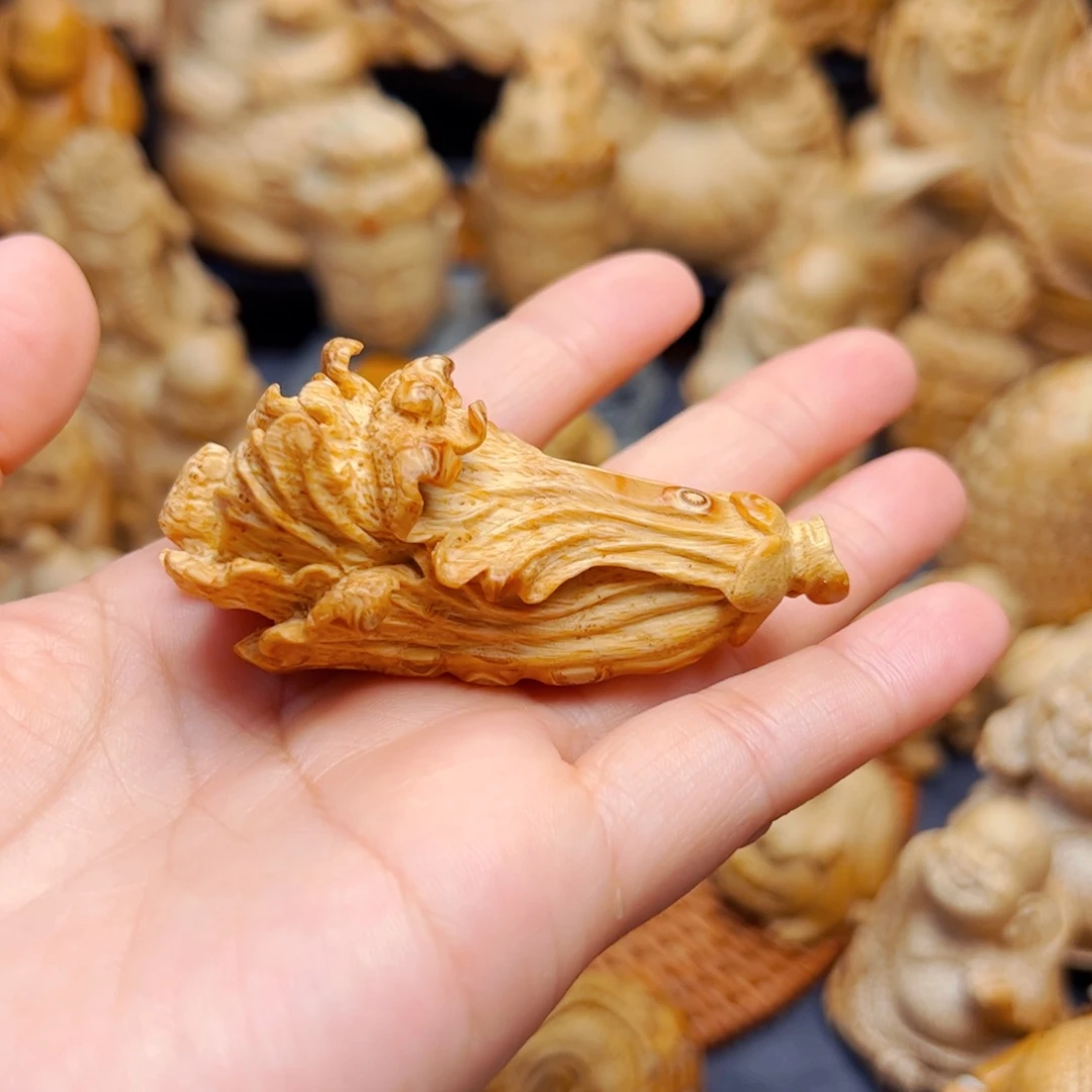 扇子燕**荆纯手工制作百财