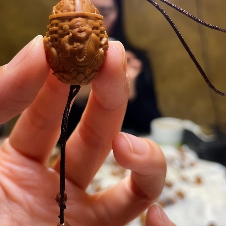 橄榄核吊坠橄榄核