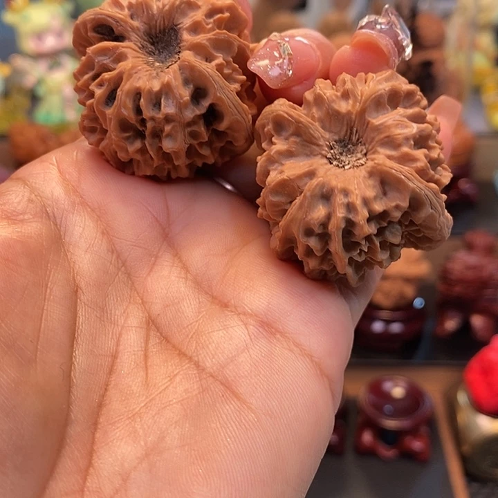 文玩核桃吊坠40龙门涧