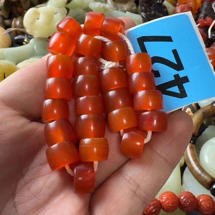 陈***哥玛瑙/玉髓未镶嵌颈饰