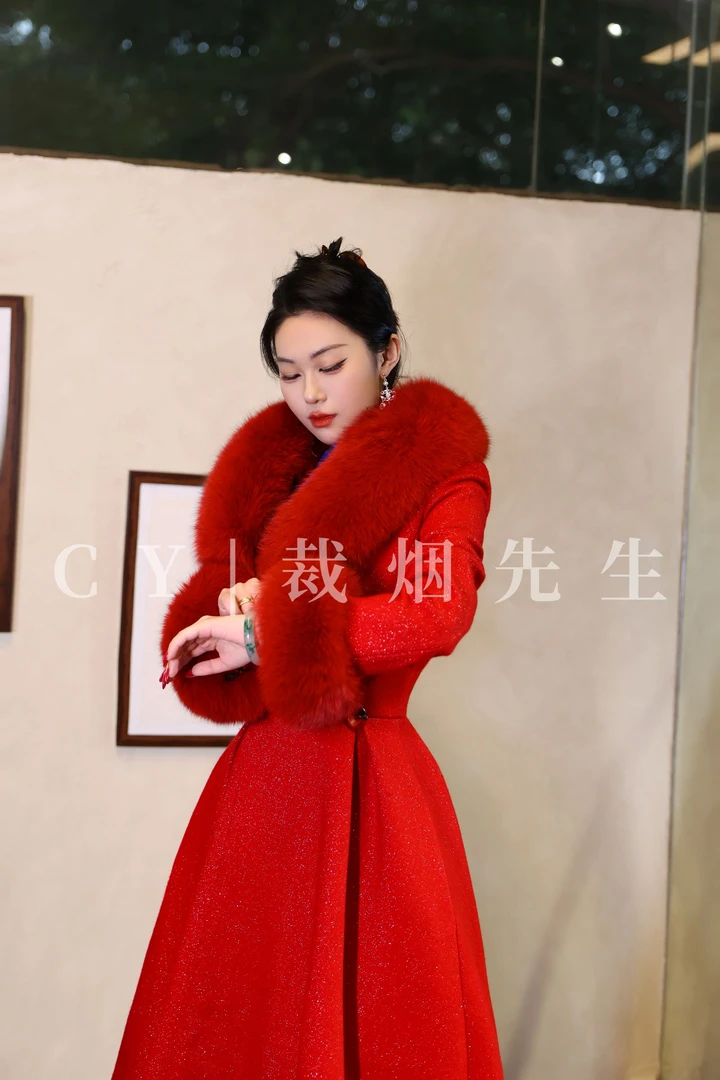 名媛风长款常规女长袖毛呢外套冬季气质加绒婚礼红色黑色