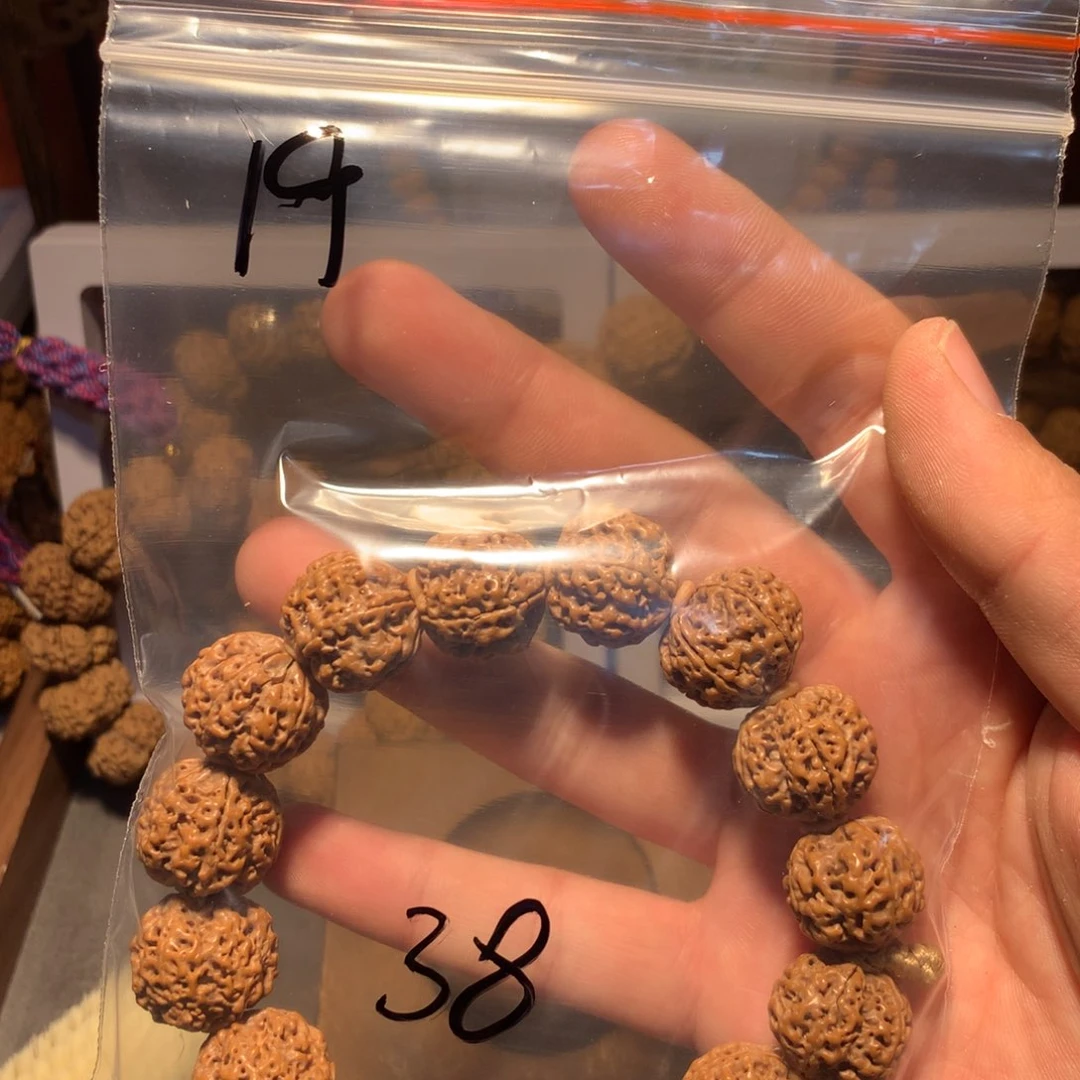 金刚菩提吊坠鹤*红19。dgfgeg