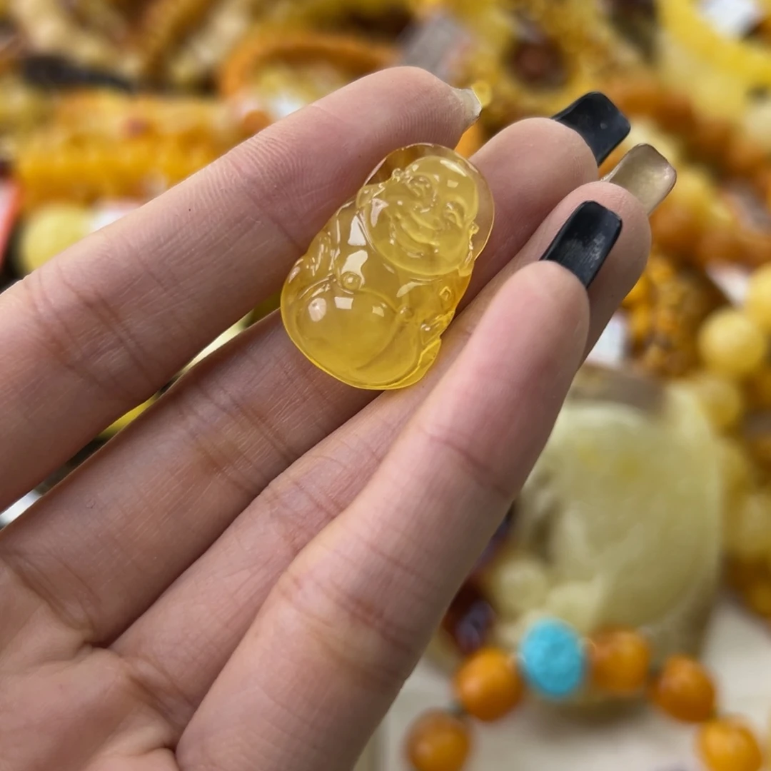 琥珀珠宝奇石未镶嵌