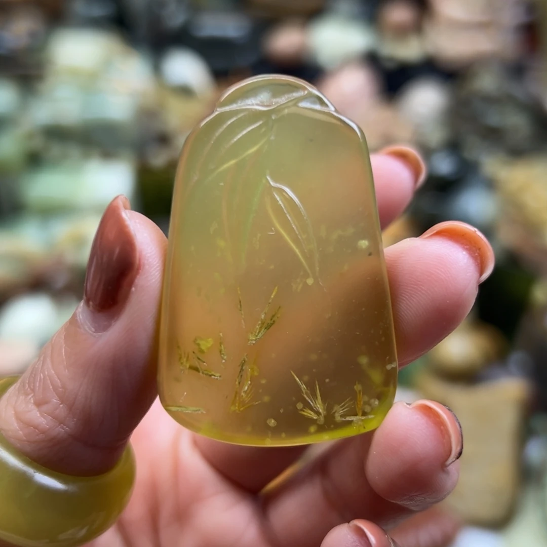 岫玉未镶嵌颈饰辽阳水草竹牌子有草坑