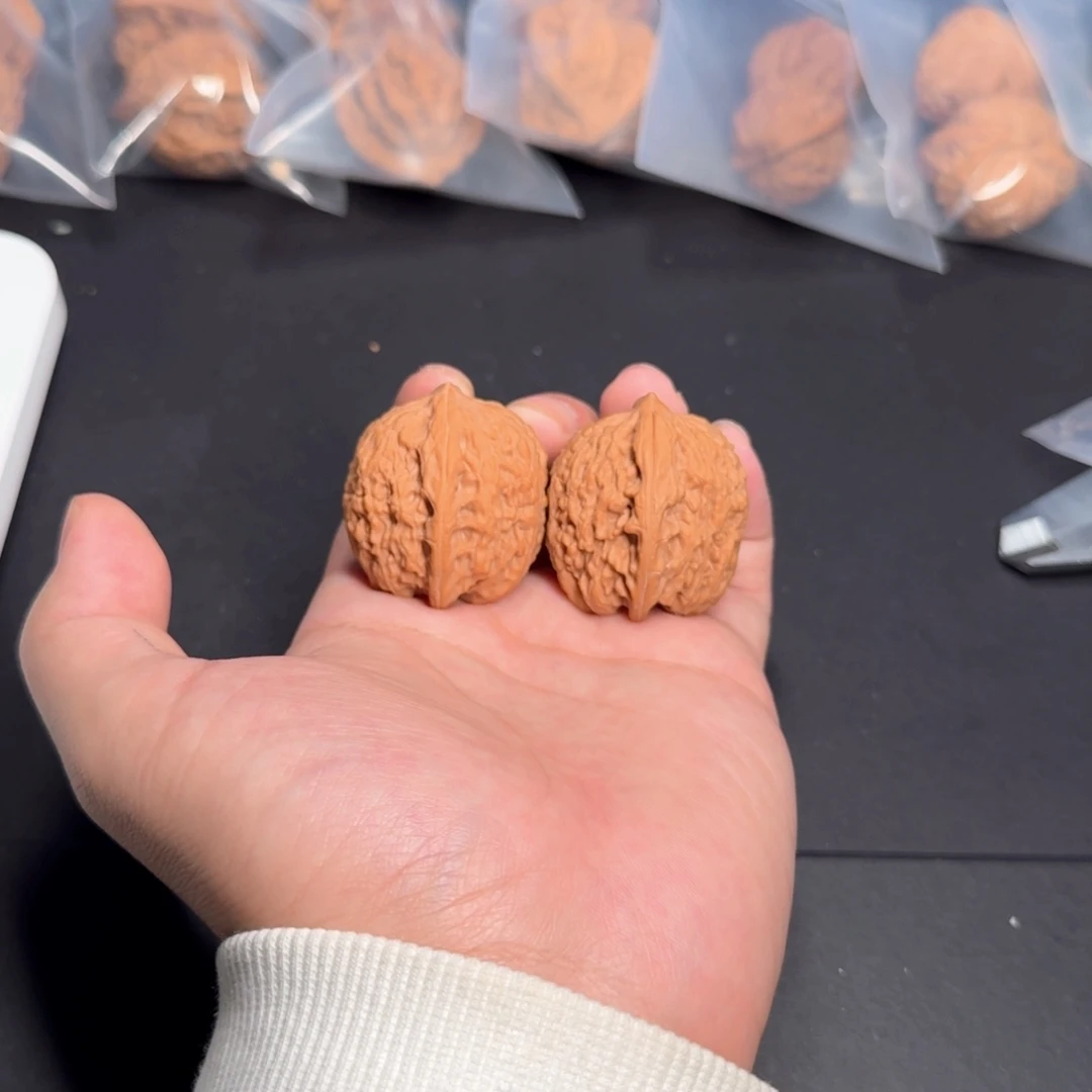 文玩核桃把件36滚石全品（复刻对）