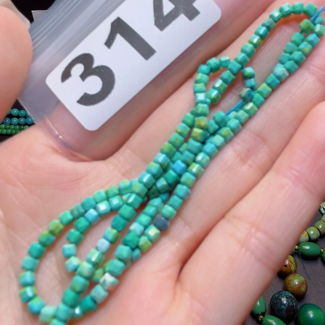 湖北原生态特色散珠配饰