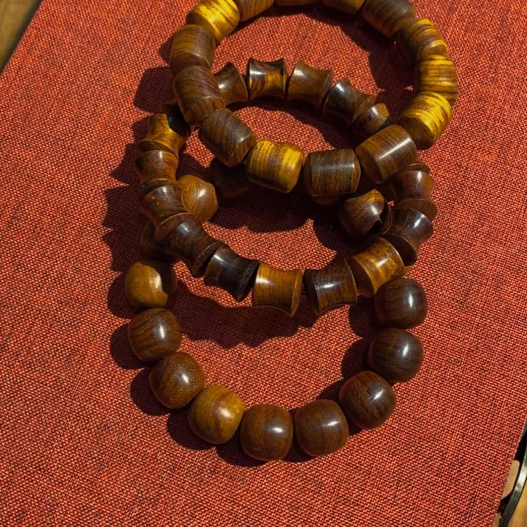 黄花梨/降香黄檀钟*?