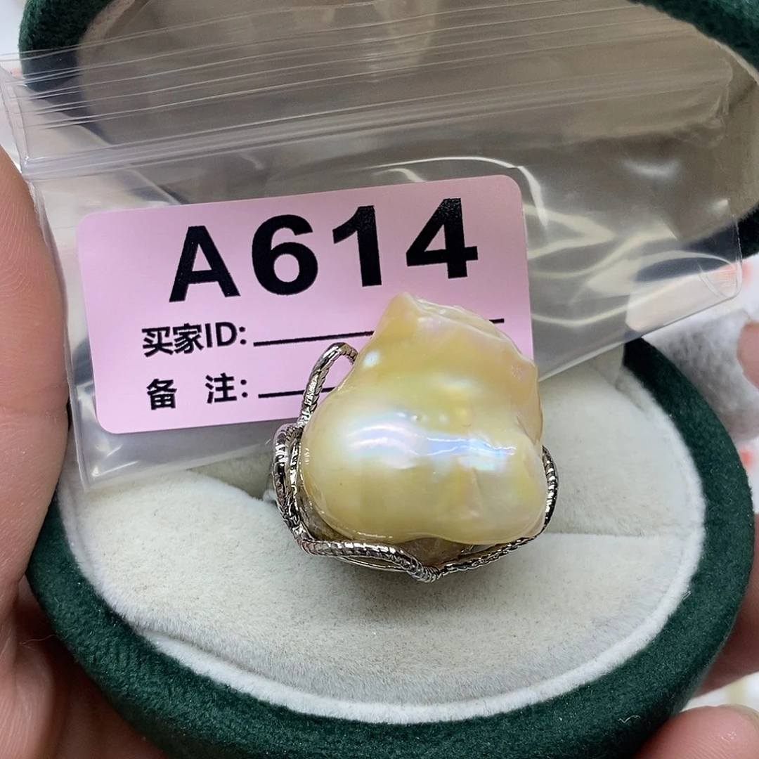 颈饰淡水珍珠未镶嵌